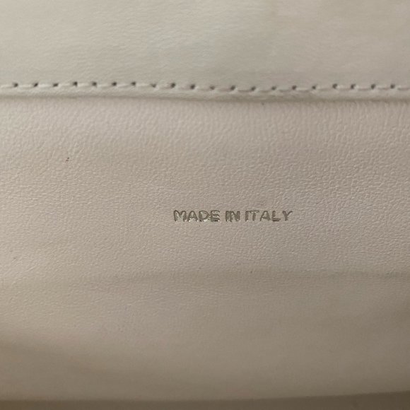 Giorgio Armani Vintage White Purse - Picture 2 of 7